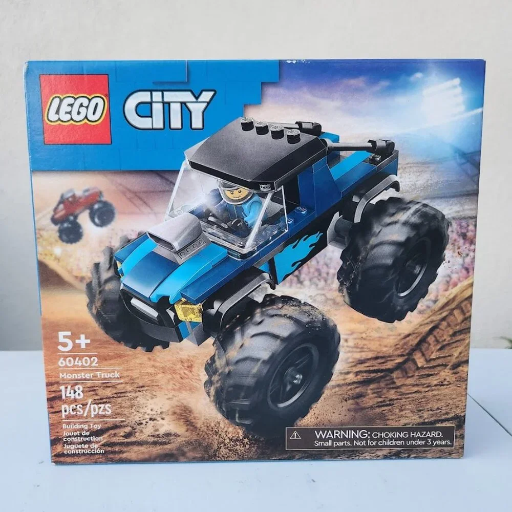 NEW LEGO CITY BLUE MONSTER TRUCK Off Road Car 60402 with Minifigure Driver 148 P